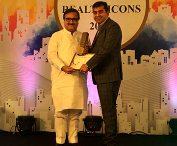 Times Realty Icon Awards, 2018Paradise Group's SAI WORLD EMPIRE at Kharghar has been awarded as 'The Iconic Thematic Project Residential - Navi Mumbai'